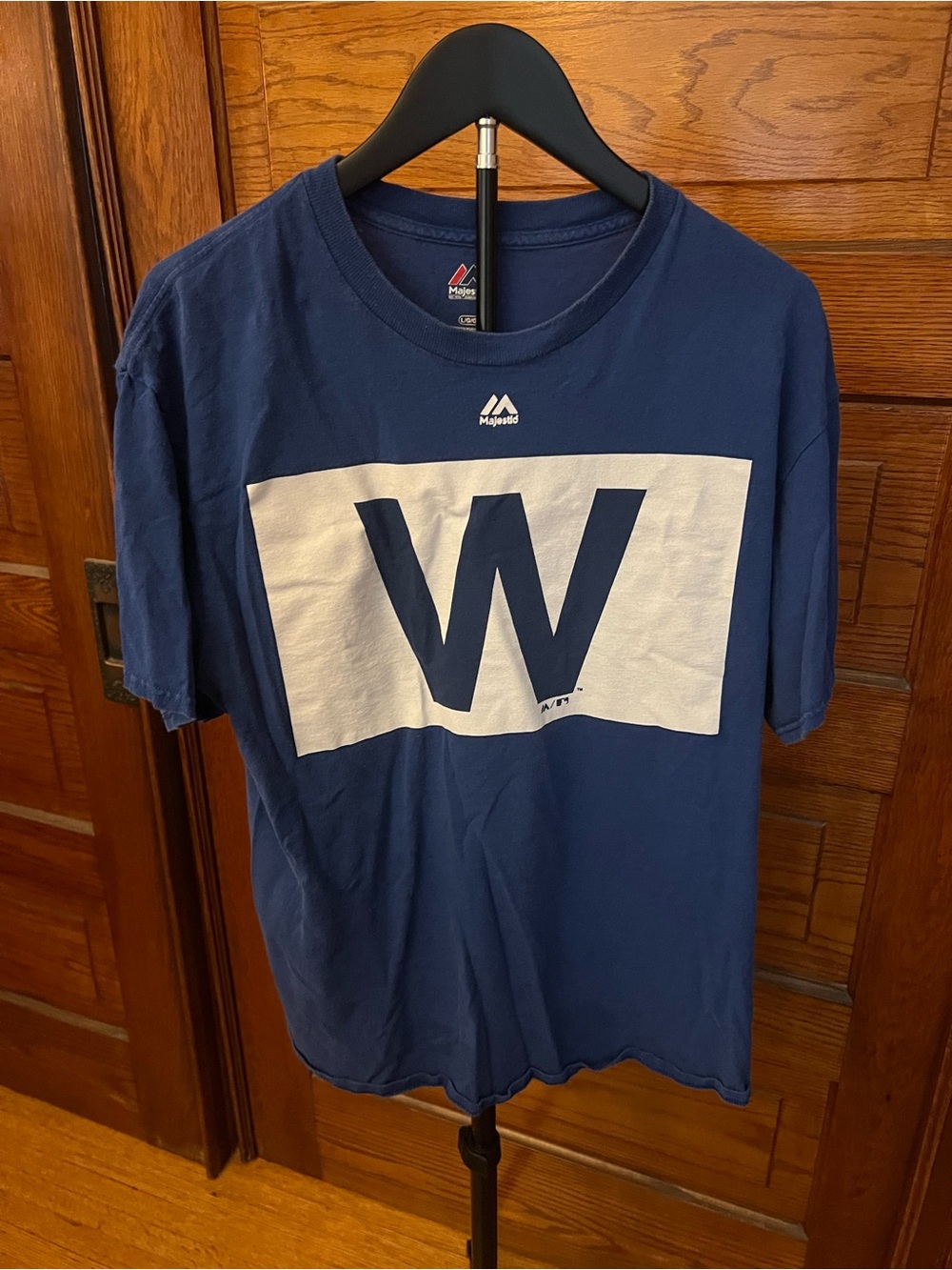 Majestic MLB Chicago Cubs 'W' Short Sleeve Tee